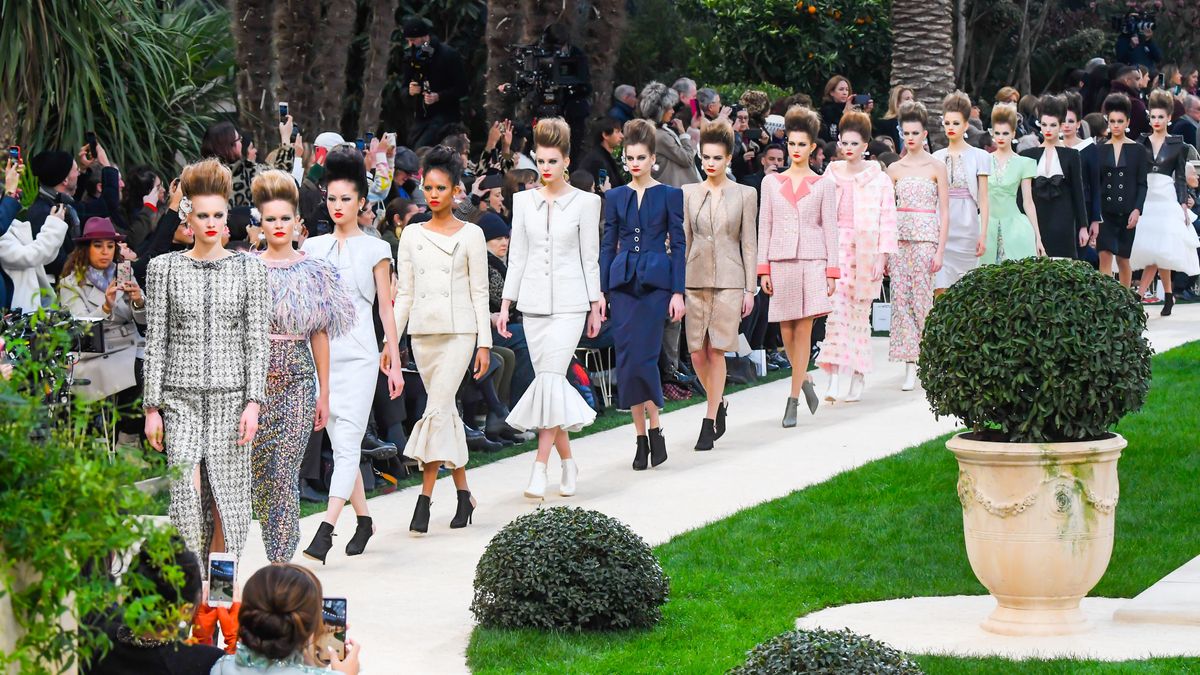 Умер Карл Лагерфельд: последний показ Chanel весна-лето 2019