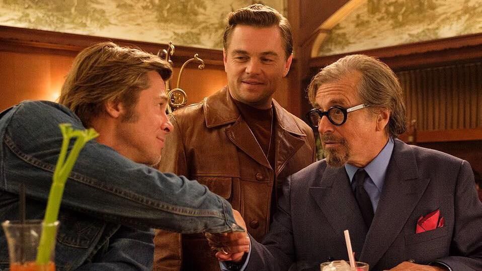 Брэд Питт, Ди Каприо и Марго Робби в новом фильме "Однажды в Голливуде": яркие фото Брэд Питт, Ди Каприо и Марго Робби в новом фильме "Однажды в Голливуде": яркие фото
