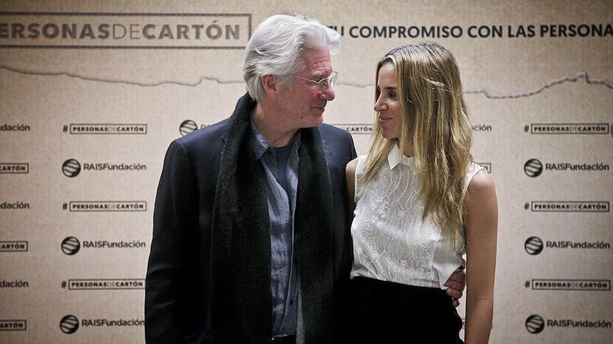 69-річний Річард Гір назвав новонароджену дитину на честь своєї дружини: цікаві деталі 69-річний Річард Гір назвав новонароджену дитину на честь своєї дружини: цікаві деталі