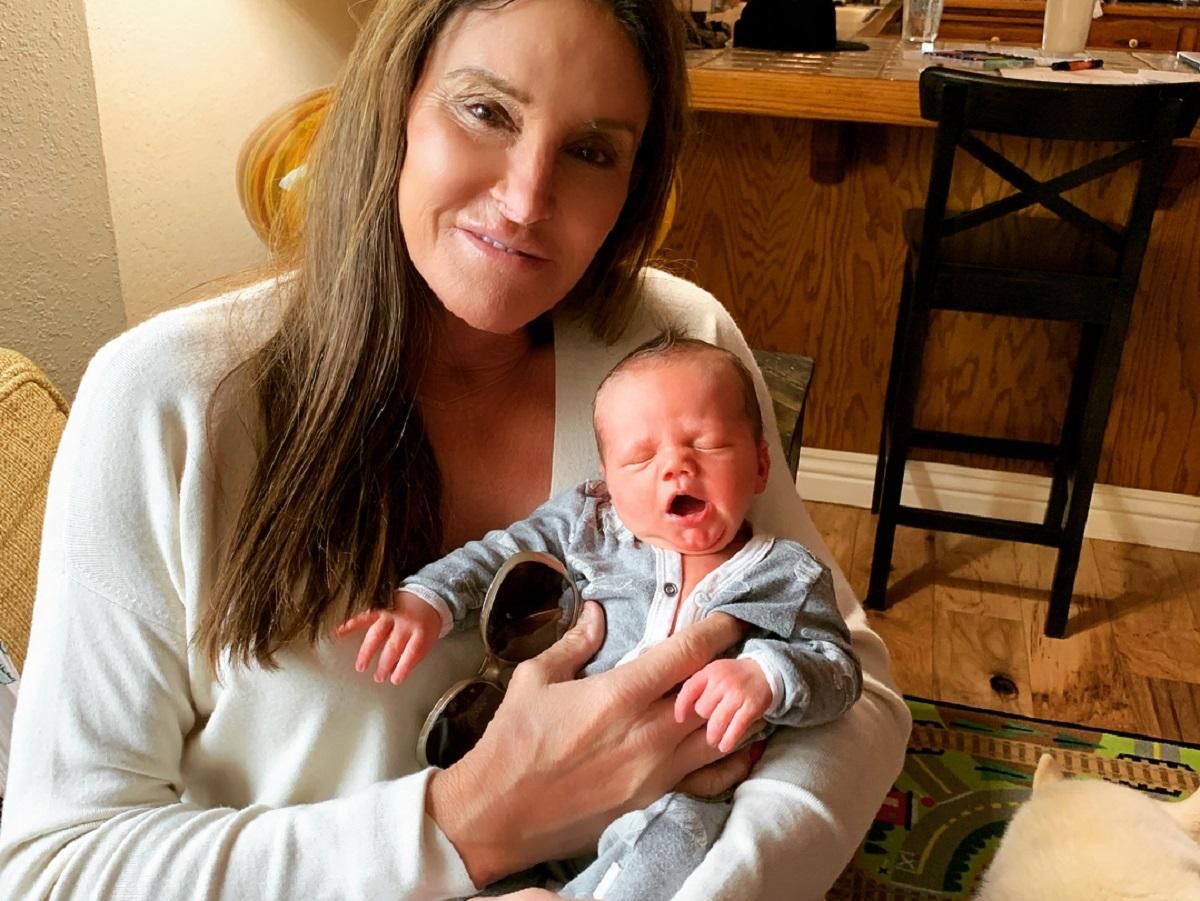 У Кейтлин Дженнер, который сменил пол, родился седьмой внук: фото У Кейтлин Дженнер, который сменил пол, родился седьмой внук: фото