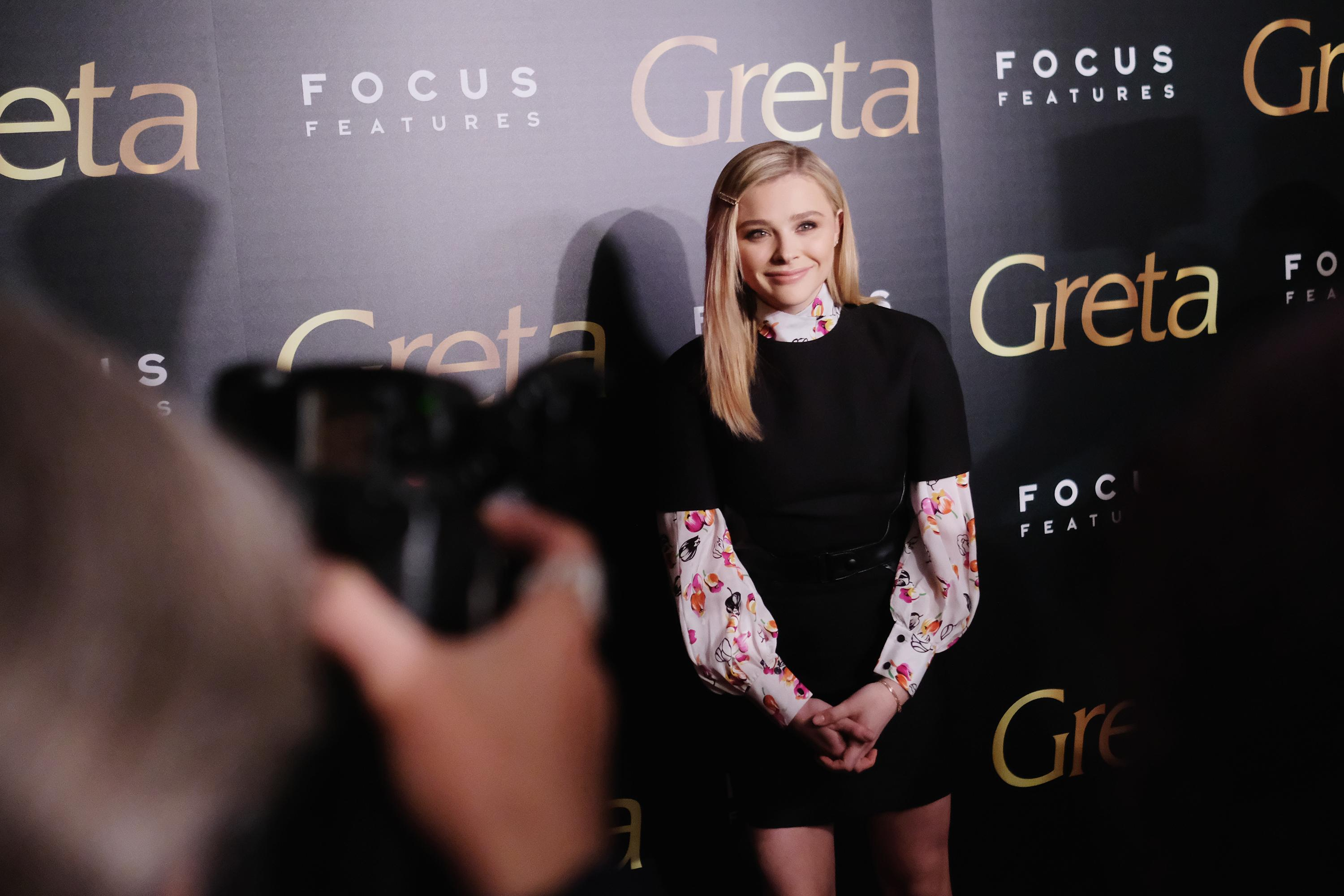 Модный эксперимент: Хлоя Морец показала стильный образ