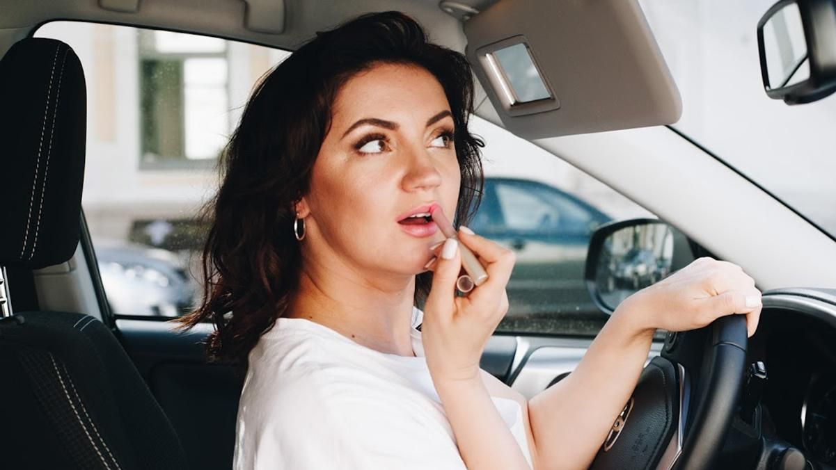 Оля Цибульська розіграла Лесю Нікітюк по телефону: кумедні деталі Оля Цибульська розіграла Лесю Нікітюк по телефону: кумедні деталі