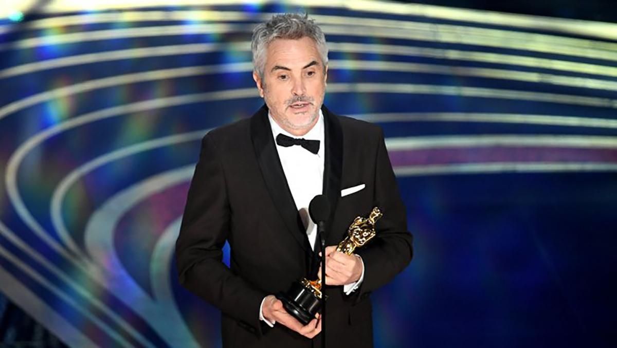 Победитель Оскара-2019 Альфонсо Куарон поддержал Олега Сенцова на кинопремии