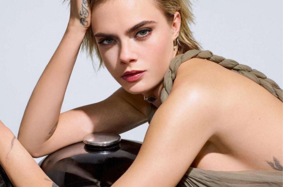 Кара Делевінь знялася в провокативному образі для обкладинки глянцю Numero Кара Делевінь знялася в провокативному образі для обкладинки глянцю Numero