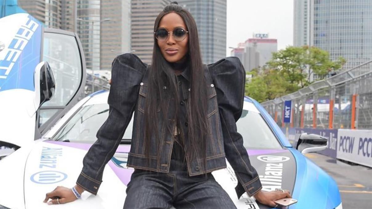 Наомі Кемпбелл знову вийшла в світ зі своїм 25-річним бойфрендом Наомі Кемпбелл знову вийшла в світ зі своїм 25-річним бойфрендом