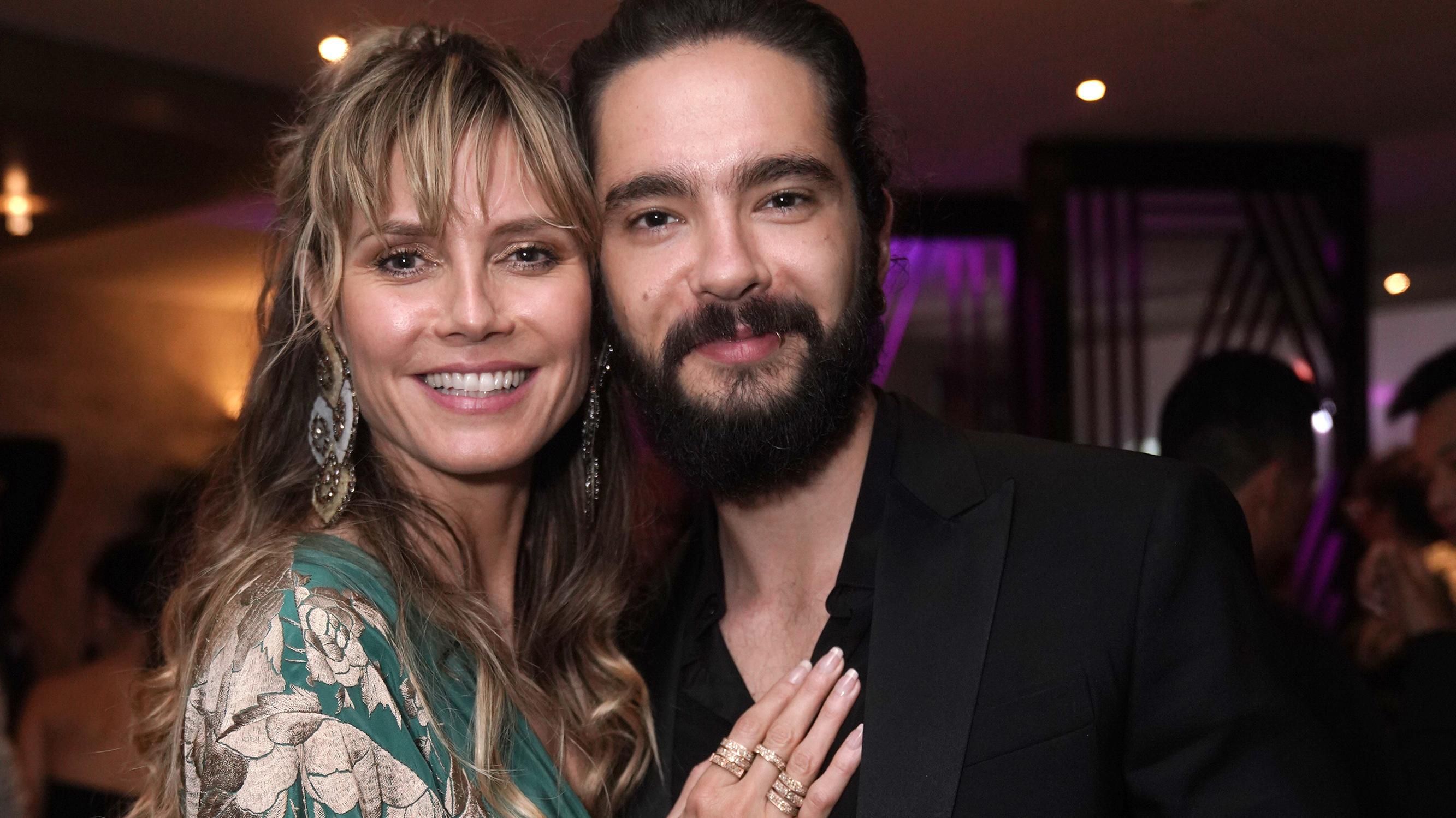 В подозрительно свободном платье: 45-летняя Хайди Клум подогревает слухи о беременности В подозрительно свободном платье: 45-летняя Хайди Клум подогревает слухи о беременности