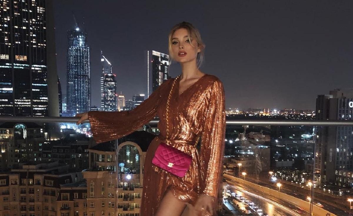 Стройная Эльза Хоск оголила ноги в золотом платье: фото Стройная Эльза Хоск оголила ноги в золотом платье: фото