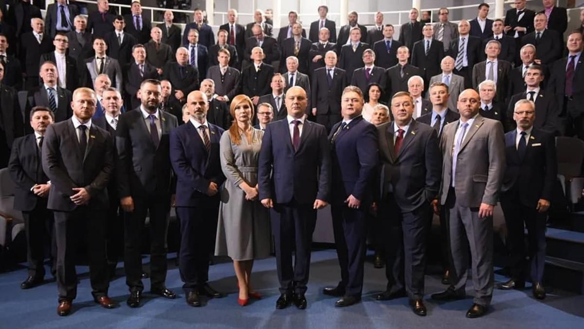 Слуга народу 3 сезон 3 серія - дивитися онлайн 3 серію 28.03.2019 Слуга народу 3 сезон 3 серія - дивитися онлайн 3 серію 28.03.2019