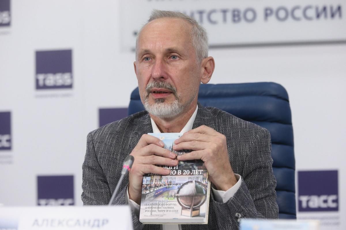 Помер Олександр Васильєв - фільмографія актора Васильєва Помер Олександр Васильєв - фільмографія актора Васильєва