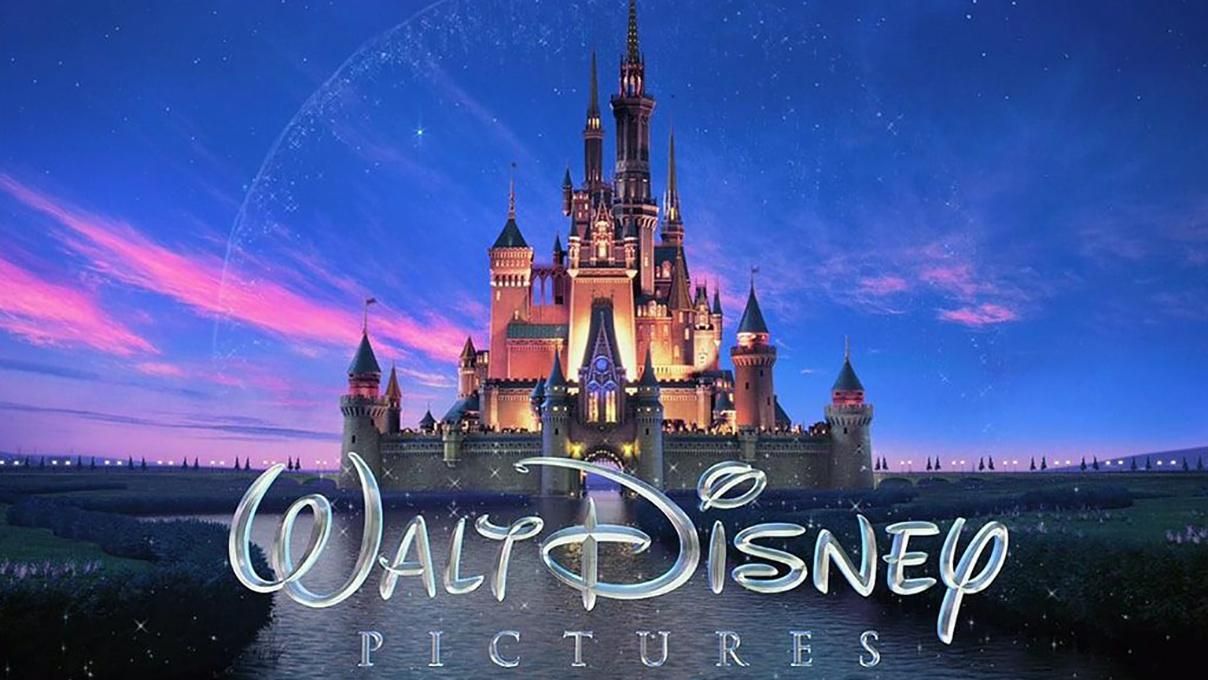 Женщины подали в суд на студию Disney за низкую оплату труда, чем у мужчин: детали Женщины подали в суд на студию Disney за низкую оплату труда, чем у мужчин: детали