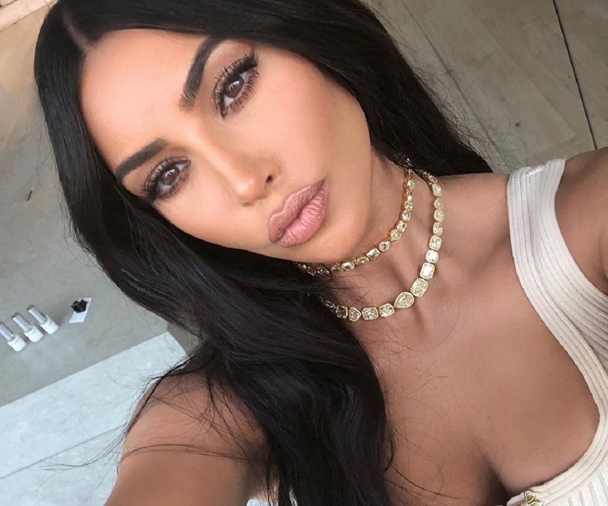 Как греческая богиня: Ким Кардашян поразила стильным образом Как греческая богиня: Ким Кардашян поразила стильным образом