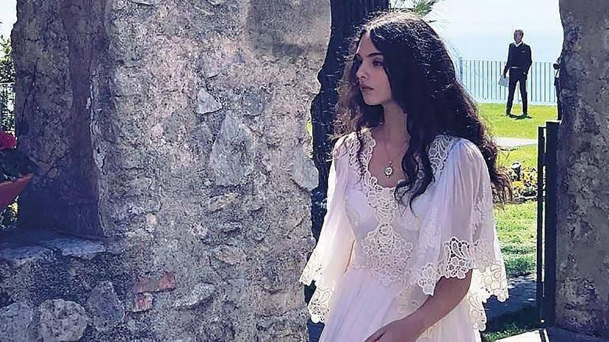 14-річна донька Моніки Беллуччі і Венсана Касселя знялася для реклами Dolce & Gabbana 14-річна донька Моніки Беллуччі і Венсана Касселя знялася для реклами Dolce & Gabbana