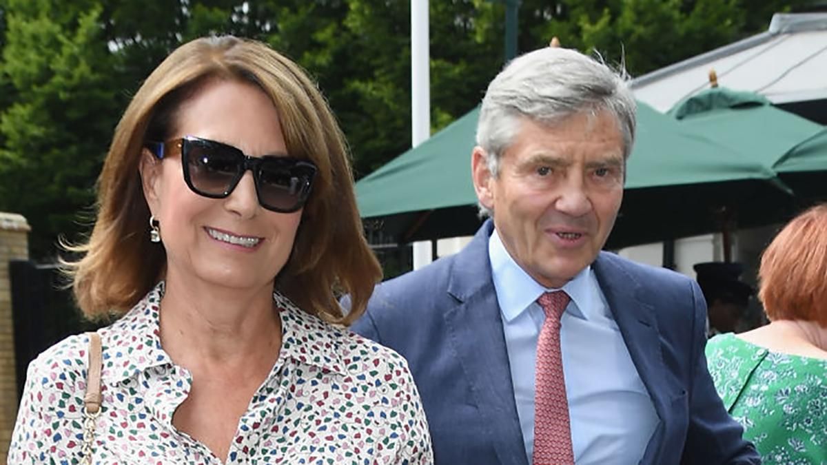 Мама Кейт Міддлтон потрапила у гучний скандал через приниження колег Мама Кейт Міддлтон потрапила у гучний скандал через приниження колег