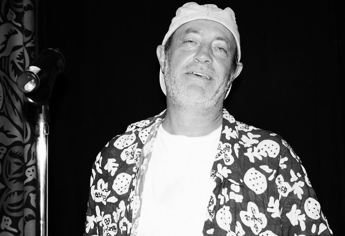 Известный комик умер под хохот зрителей в Британии Известный комик умер под хохот зрителей в Британии