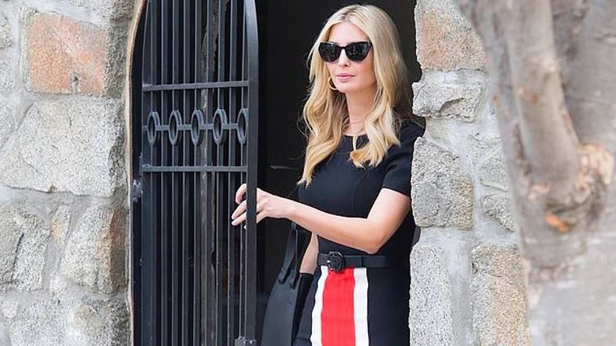 Сонцезахисні окуляри та нестандартна сукня: Іванка Трамп засвітила стильний образ Сонцезахисні окуляри та нестандартна сукня: Іванка Трамп засвітила стильний образ