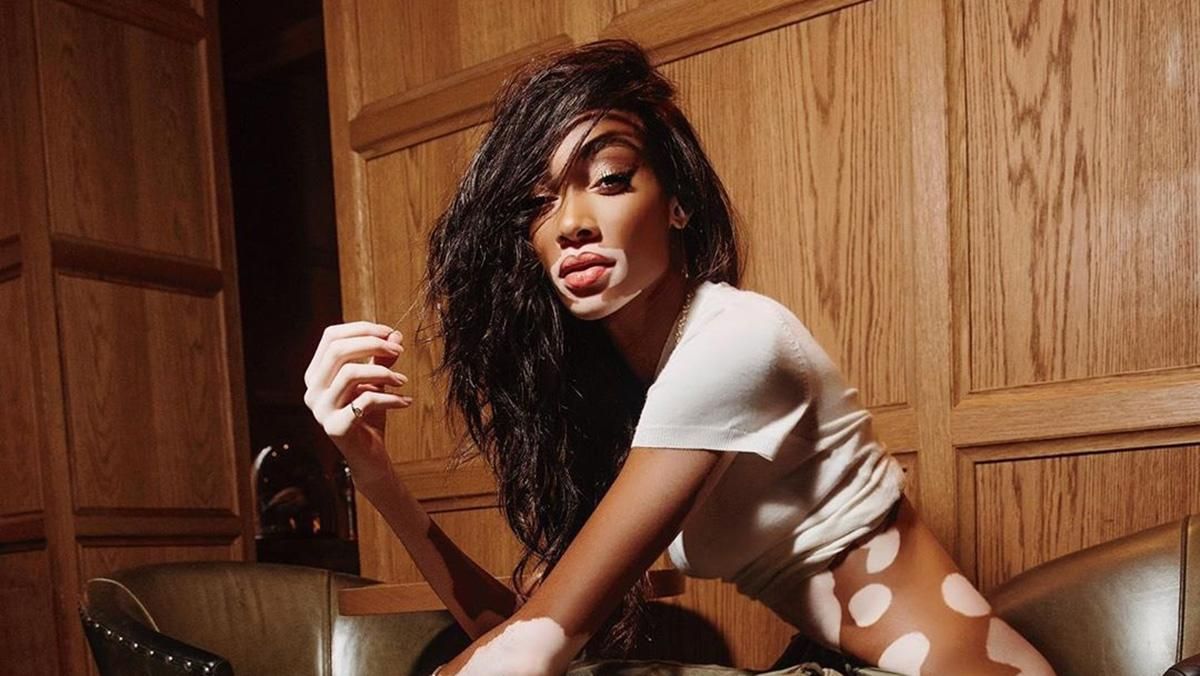 "Ангел" Victoria's Secret Винни Харлоу кардинально сменила цвет волос: первые фото "Ангел" Victoria's Secret Винни Харлоу кардинально сменила цвет волос: первые фото