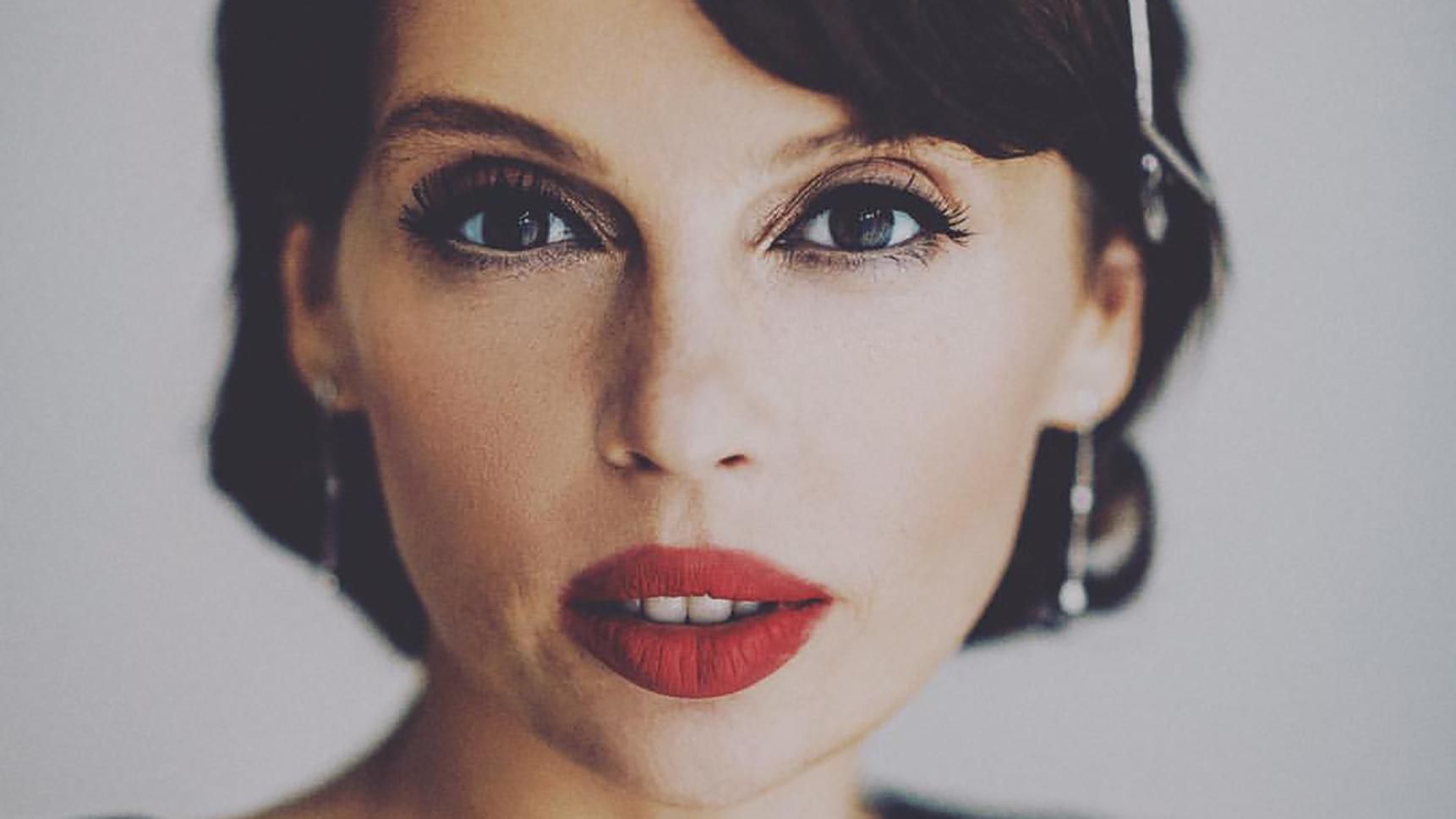 Пожарные – герои: писательница Карпа объяснила оптимистичные прогнозы относительно Нотр-Дама Пожарные – герои: писательница Карпа объяснила оптимистичные прогнозы относительно Нотр-Дама