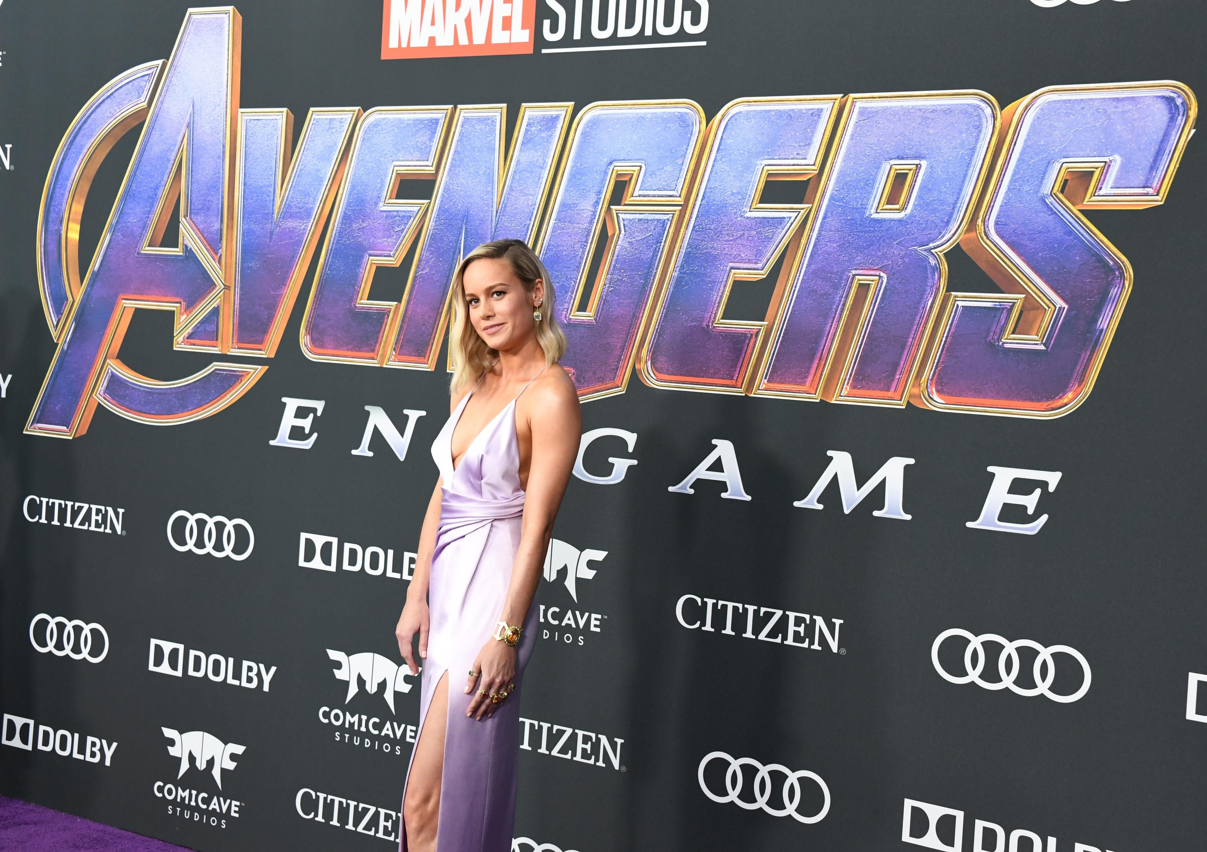 Откровенные декольте и соблазнительные мини: в Лос-Анджелесе состоялась премьера "Мстителей" Откровенные декольте и соблазнительные мини: в Лос-Анджелесе состоялась премьера "Мстителей"