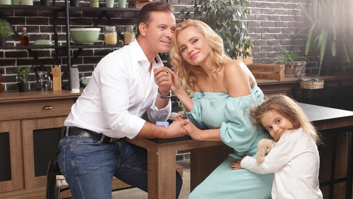 Лилия Ребрик впервые показала лицо младшей дочери: волшебное фото Лилия Ребрик впервые показала лицо младшей дочери: волшебное фото