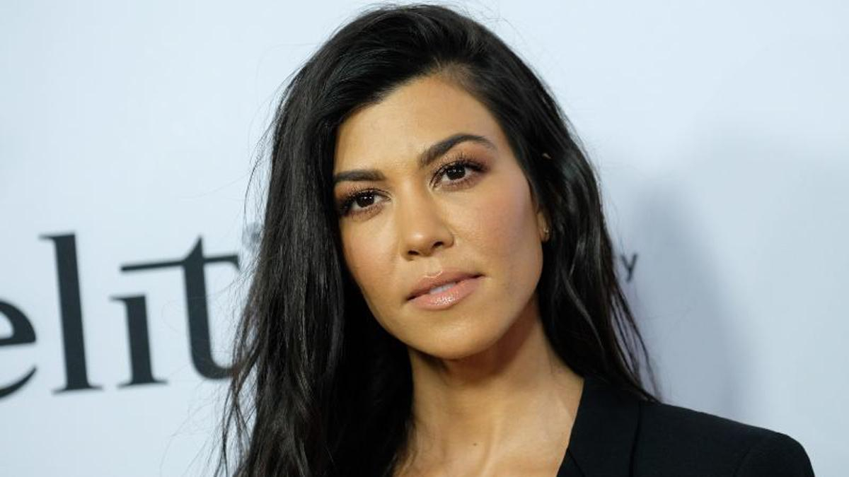 Кортни Кардашян показала эффектные фото с отдыха в Египте