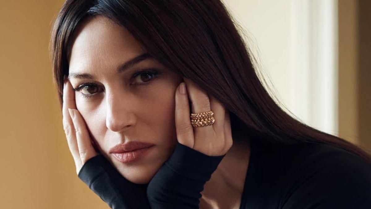 Елегантність та класика: Моніка Белуччі знялась для австралійського журналу INPRINT Елегантність та класика: Моніка Белуччі знялась для австралійського журналу INPRINT