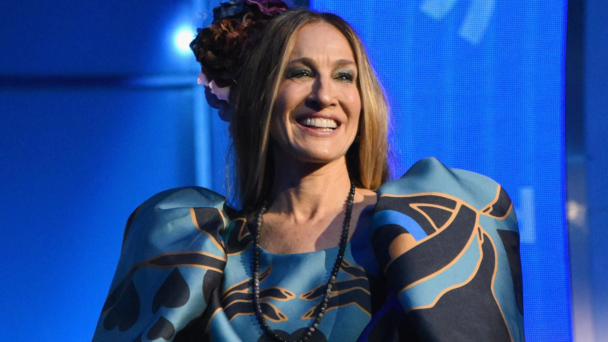 Сара Джесіка Паркер вразила виходом у приголомшливій сукні від Elie Saab Сара Джесіка Паркер вразила виходом у приголомшливій сукні від Elie Saab