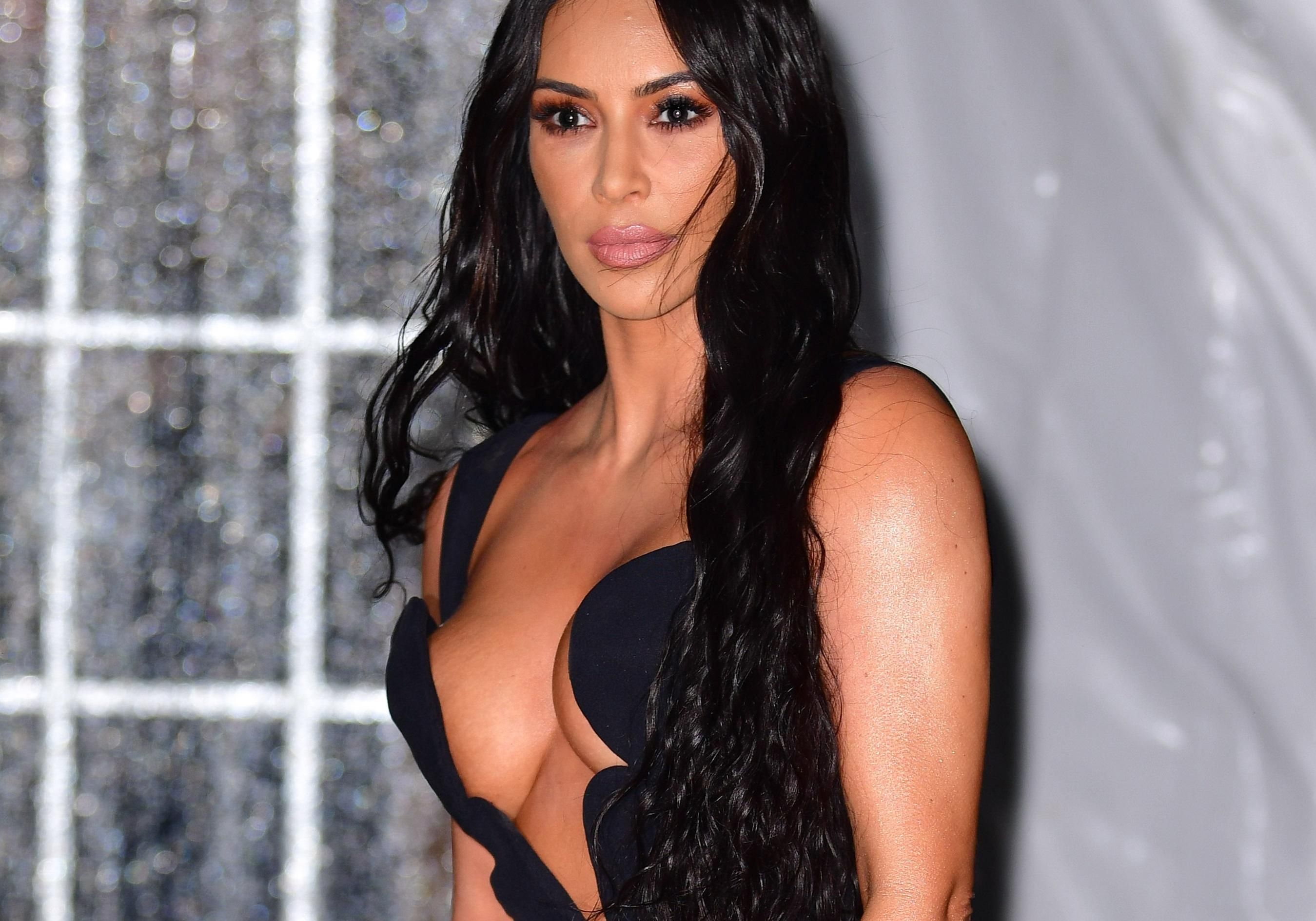 Ким Кардашян готова отказаться от реалити-шоу, чтобы стать дипломированным юристом Ким Кардашян готова отказаться от реалити-шоу, чтобы стать дипломированным юристом