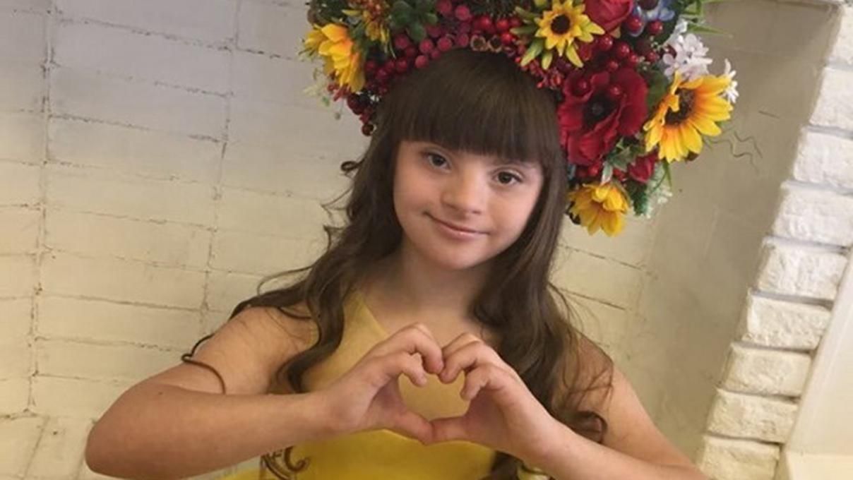 13-річна вінничанка з синдромом Дауна перемогла у міжнародному конкурсі краси
