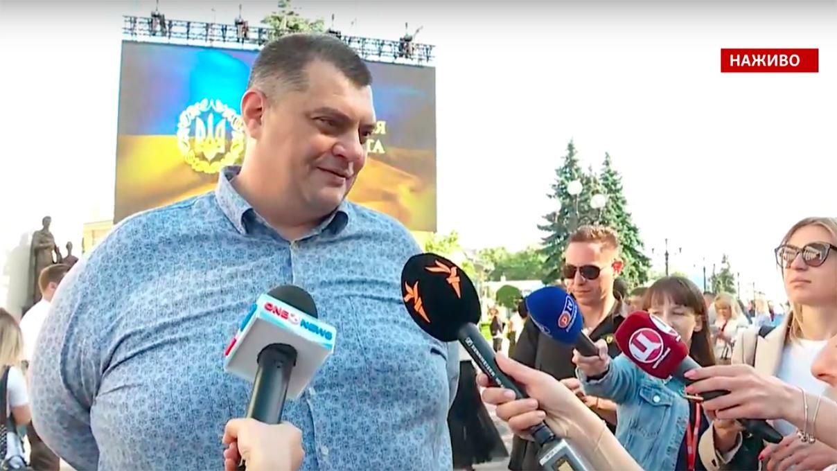 Его сложно заменить, – Юзик из "95 квартала" прокомментировал отказ Зеленского от проектов Его сложно заменить, – Юзик из "95 квартала" прокомментировал отказ Зеленского от проектов