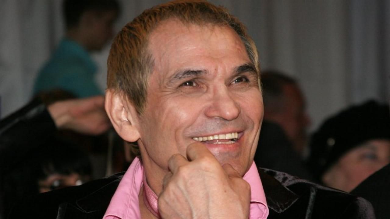 Російський музпродюсер Барі Алібасов випив засіб для прочищення труб і був госпіталізований