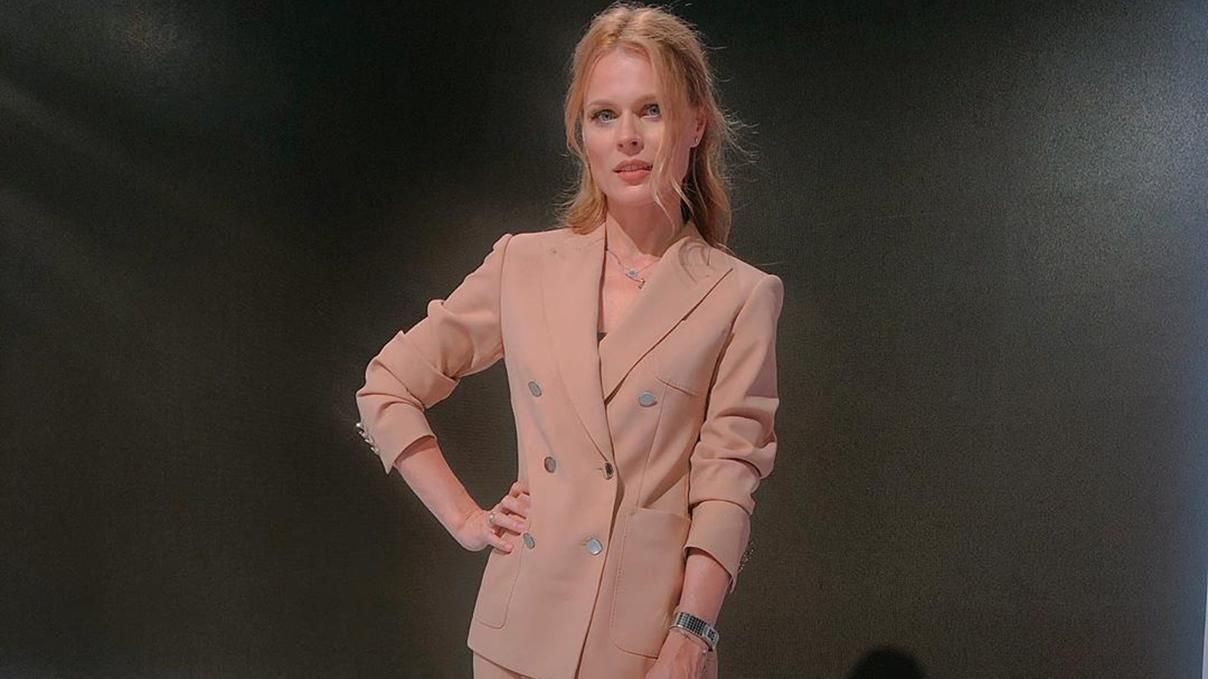 Оля Фреймут розповіла про свої правила стилю: ведуча носить сукні по десять років Оля Фреймут розповіла про свої правила стилю: ведуча носить сукні по десять років