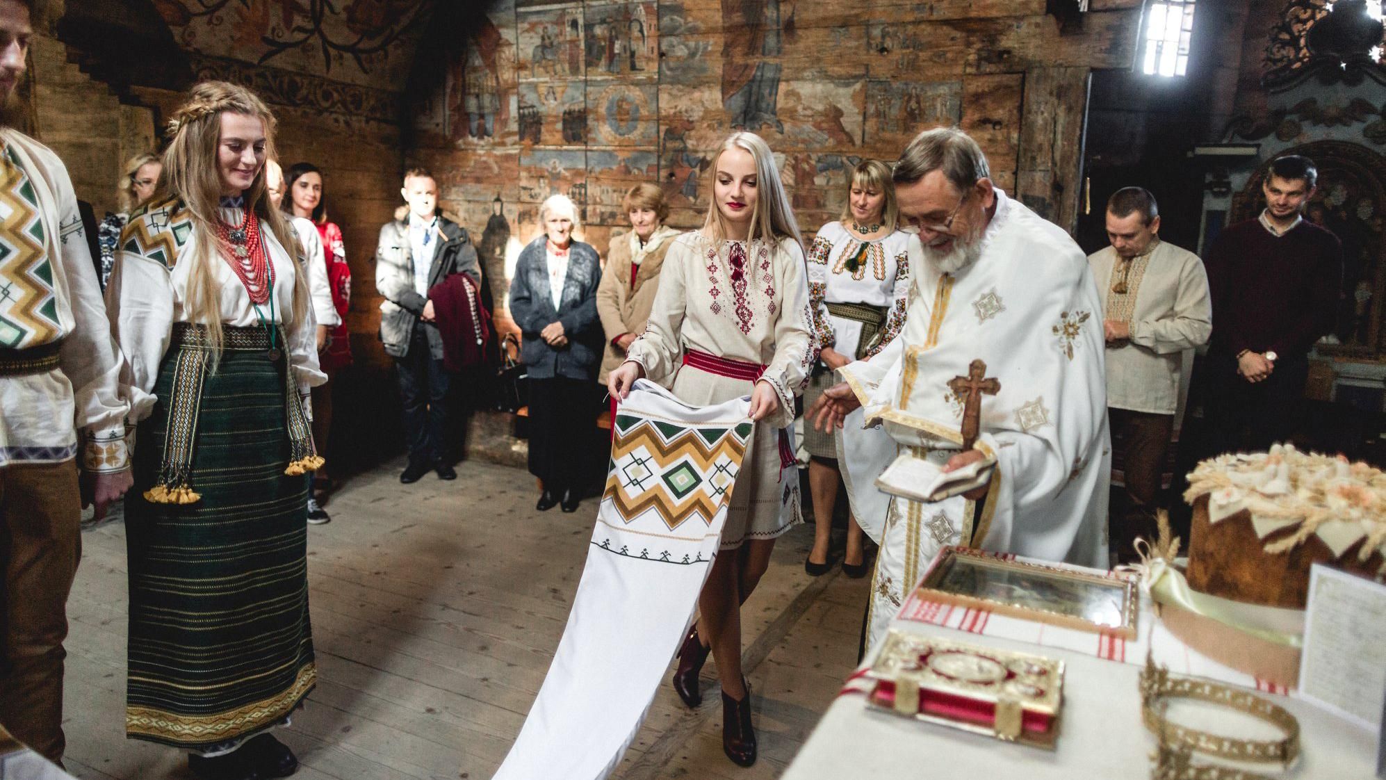 Дружка на весіллі: традиції та сучасний погляд Дружка на весіллі: традиції та сучасний погляд