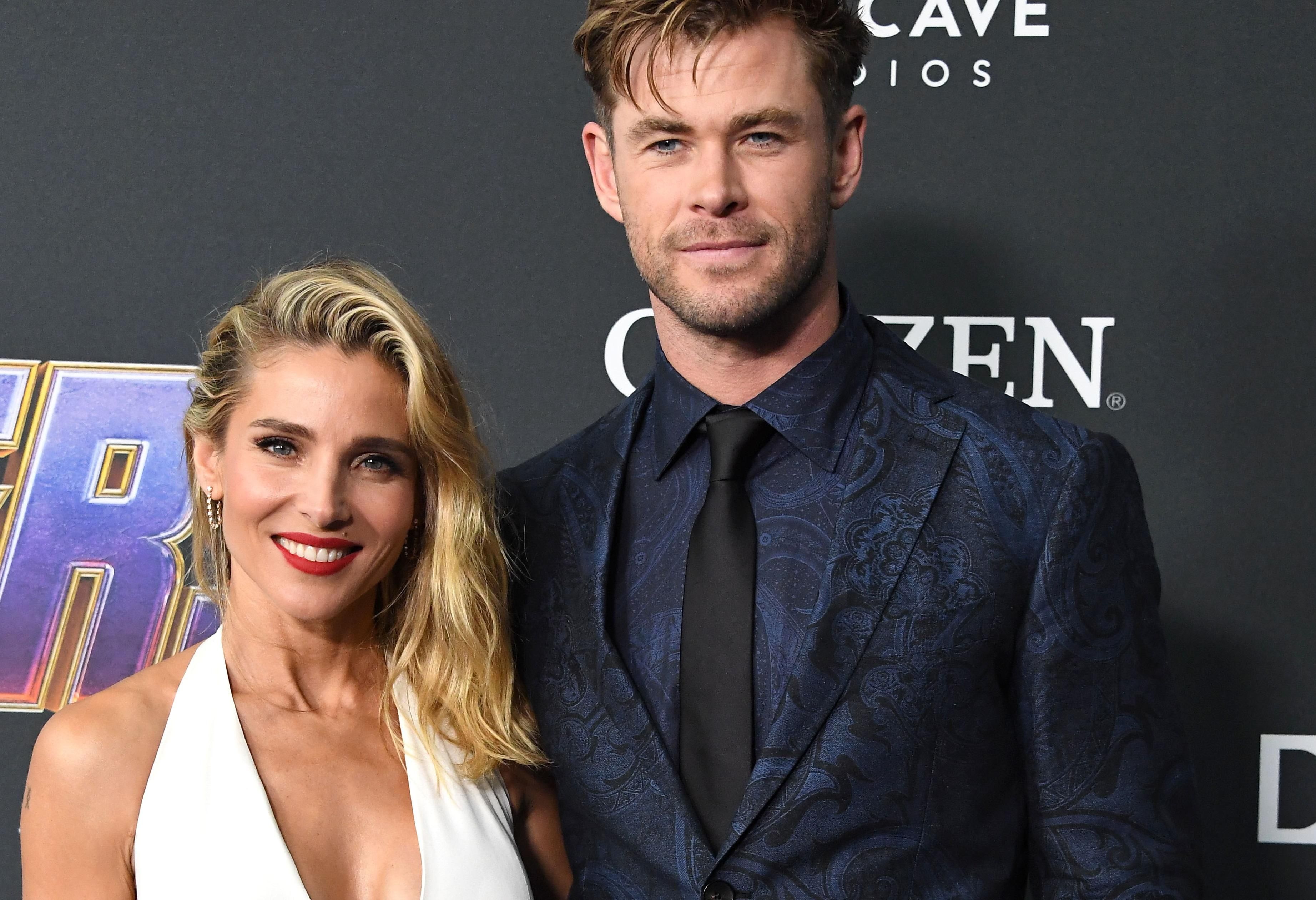 Звезда фильма "Тор" Крис Хемсворт показал романтическое фото с женой Звезда фильма "Тор" Крис Хемсворт показал романтическое фото с женой