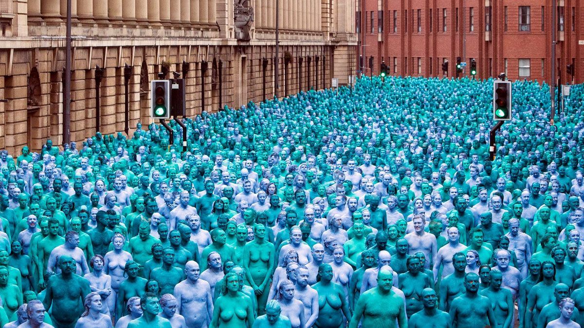 Я – це море: сміливий фотопроект, для якого роздяглись 3 тисячі людей Я – це море: сміливий фотопроект, для якого роздяглись 3 тисячі людей