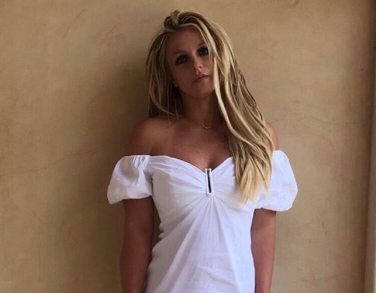 Как Бритни Спирс борется с лишним весом: видео с тренировки