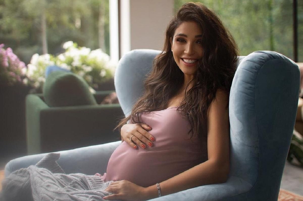 Беременная Санта Димопулос рассказала о жутких родах Беременная Санта Димопулос рассказала о жутких родах