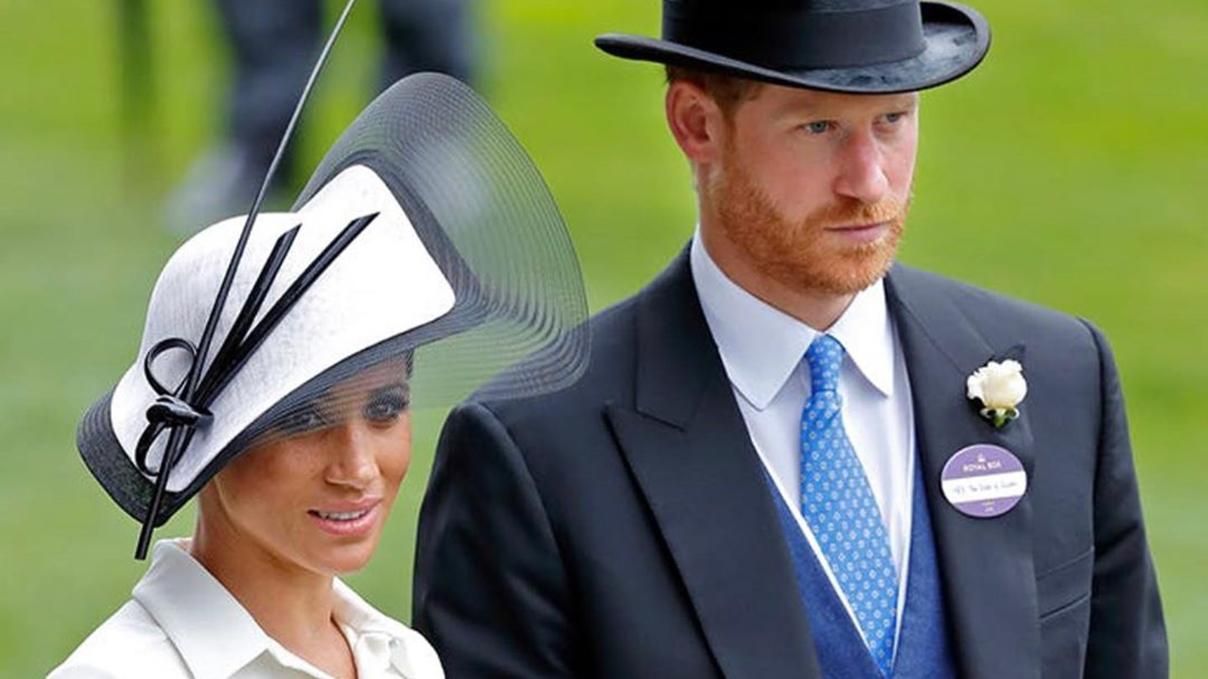 Принц Гарри и Меган завершили ремонт дома: британцы в ярости из-за потраченных ими средств Принц Гарри и Меган завершили ремонт дома: британцы в ярости из-за потраченных ими средств