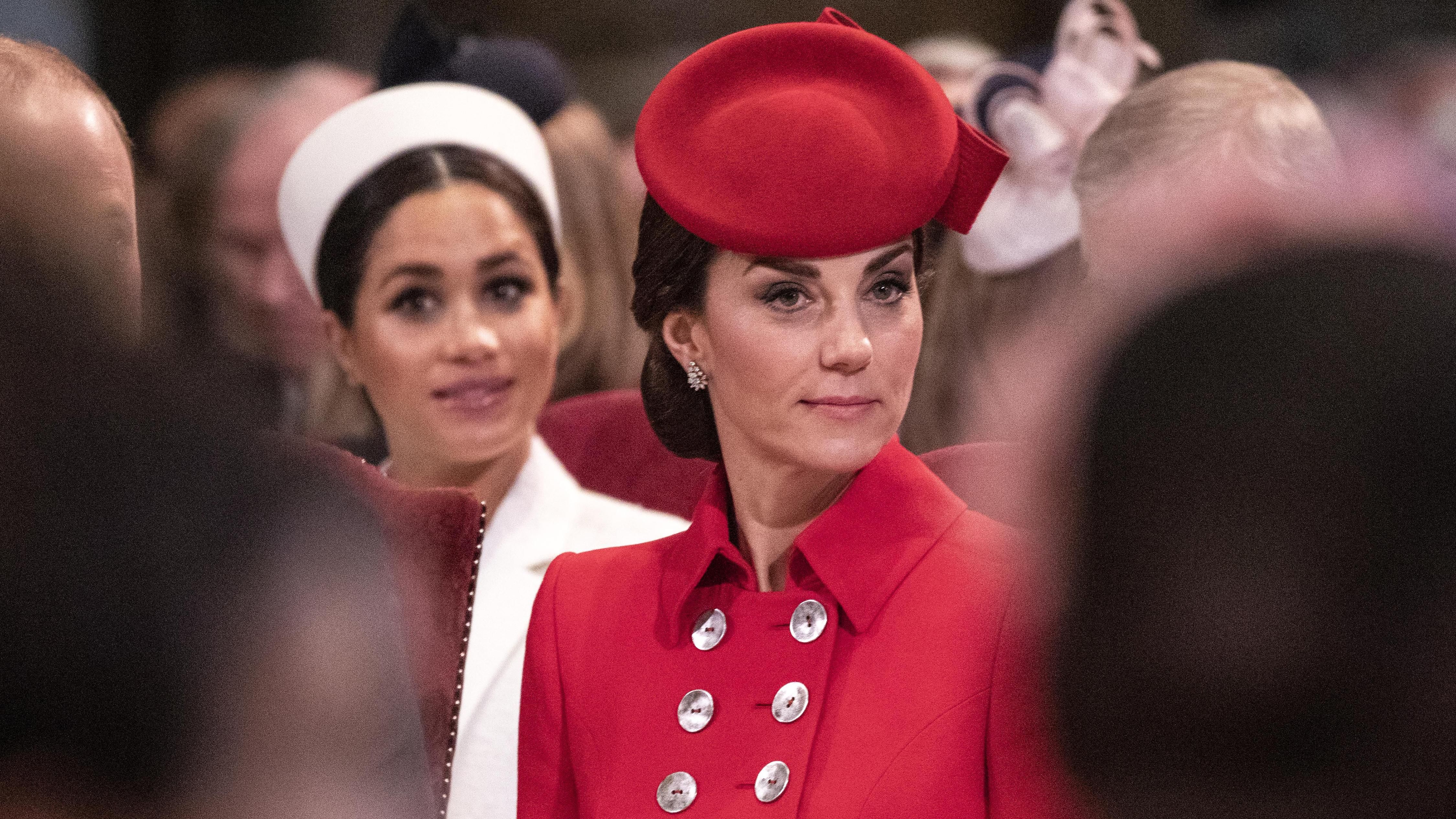 Кейт Міддлтон випередила Меган Маркл у списку найвпливовіших людей Великобританії Кейт Міддлтон випередила Меган Маркл у списку найвпливовіших людей Великобританії