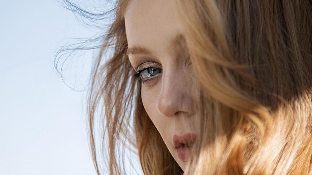 Сексуальная и хищная: Тина Кароль показала игривые фото с пляжа