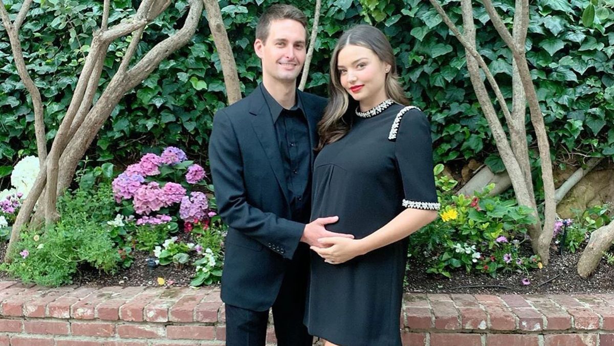 Нам всегда весело, – модель Миранда Керр откровенно рассказала о семейной жизни Нам всегда весело, – модель Миранда Керр откровенно рассказала о семейной жизни