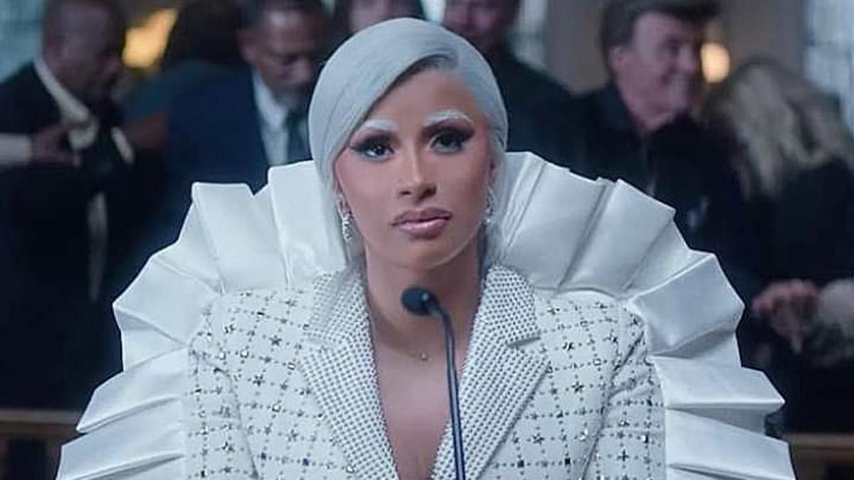 Cardi B сняла парик посреди концерта: курьезное видео Cardi B сняла парик посреди концерта: курьезное видео