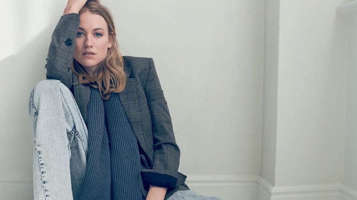 Звезда сериала "Рассказ служанки" стала звездой австралийского Elle Звезда сериала "Рассказ служанки" стала звездой австралийского Elle