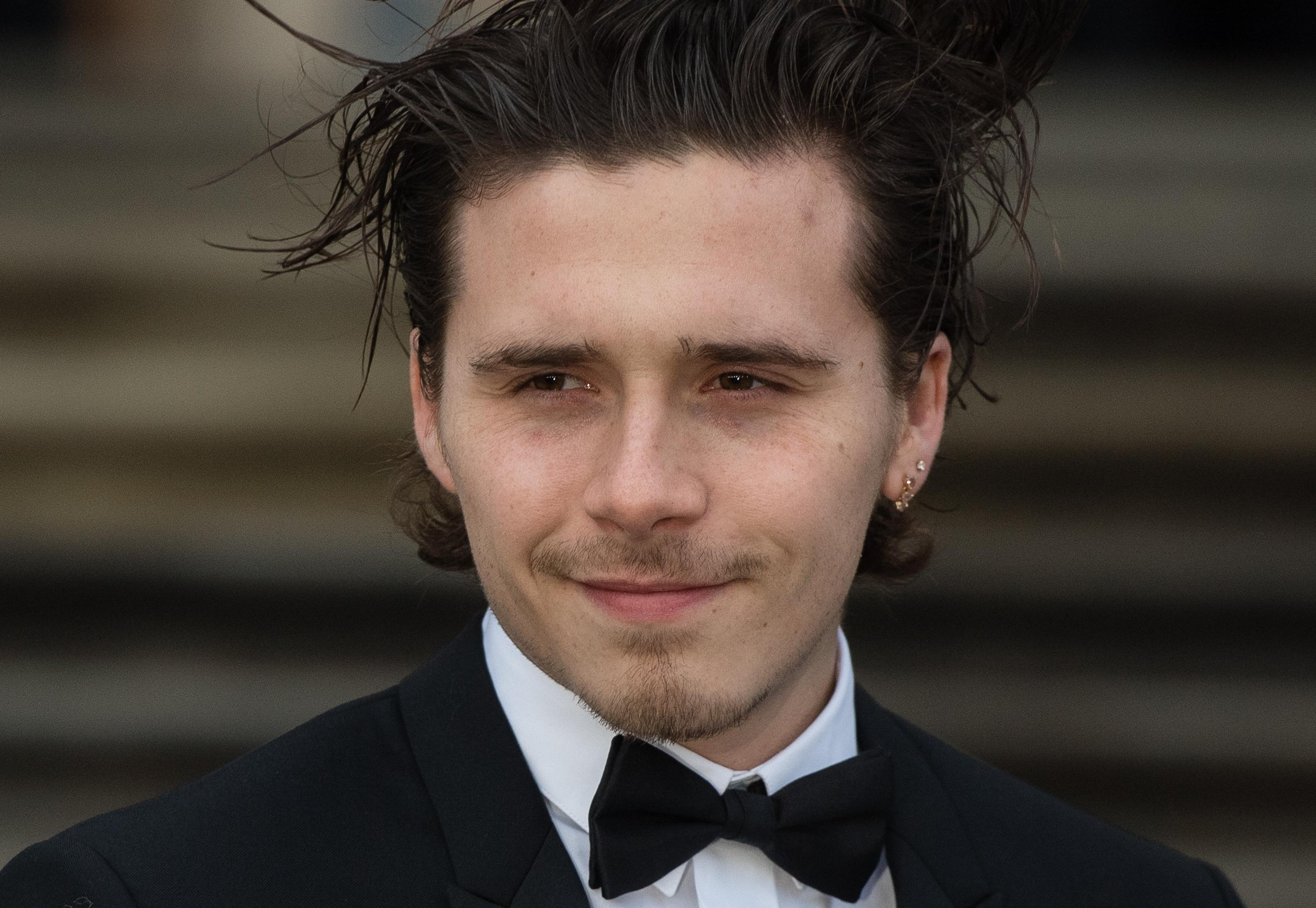 Не хватает даже базовых знаний: Бруклин Бекхэм провалил стажировку у известного фотографа