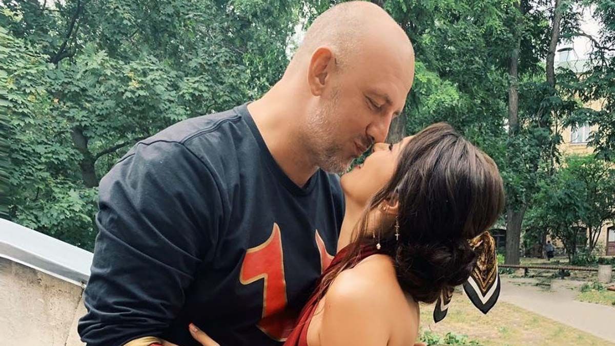 Настя Каменских и Потап отправились на отдых в Прагу: романтические фото Настя Каменских и Потап отправились на отдых в Прагу: романтические фото