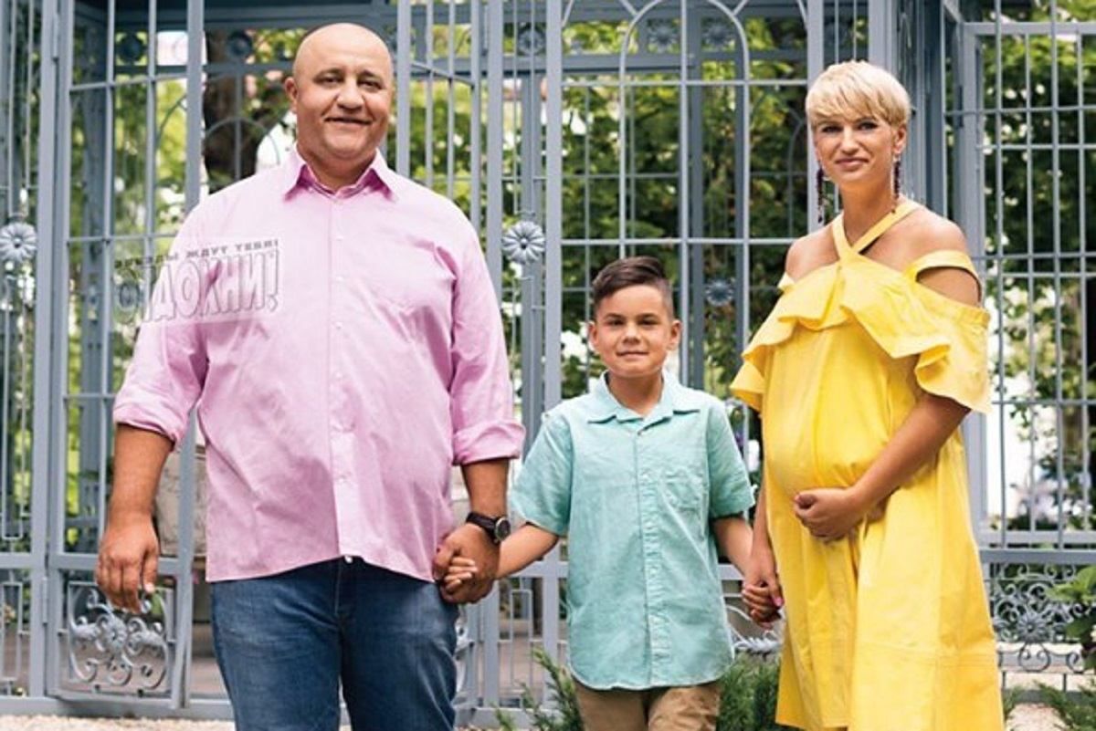 Актер "Дизель Шоу" Егор Крутоголов станет отцом во второй раз Актер "Дизель Шоу" Егор Крутоголов станет отцом во второй раз