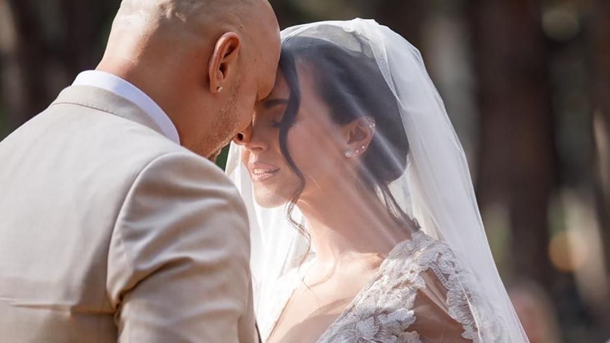 Коли Настя Каменських і Потап офіційно одружились: оприлюднили документ Коли Настя Каменських і Потап офіційно одружились: оприлюднили документ