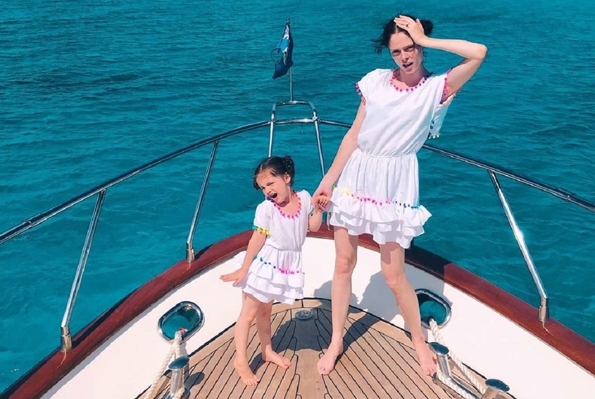 Коко Роша с 4-летней дочерью примеряли одинаковые купальники: трогательное фото Коко Роша с 4-летней дочерью примеряли одинаковые купальники: трогательное фото