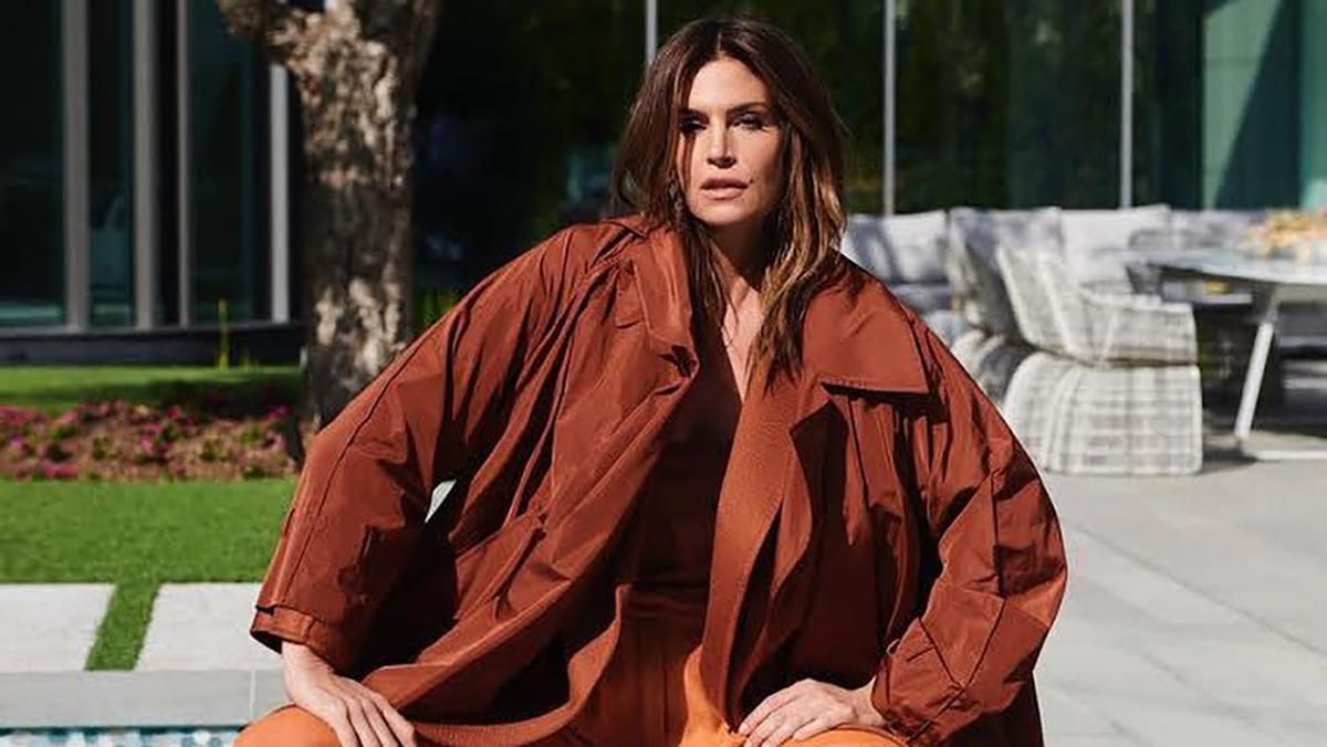 Синди Кроуфорд стала звездой турецкого глянца Harper's Bazaar: стильные фото Синди Кроуфорд стала звездой турецкого глянца Harper's Bazaar: стильные фото