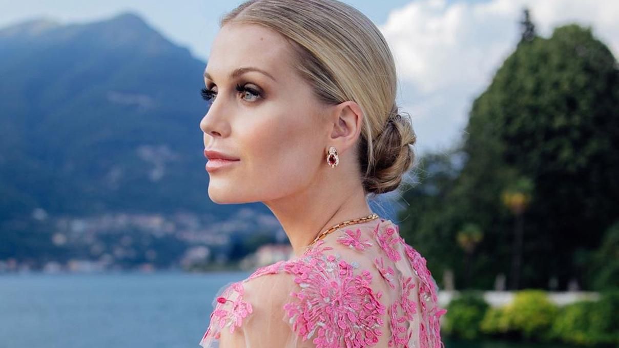 Племянница принцессы Дианы Китти Спенсер украсила обложку модного журнала: эффектное фото Племянница принцессы Дианы Китти Спенсер украсила обложку модного журнала: эффектное фото