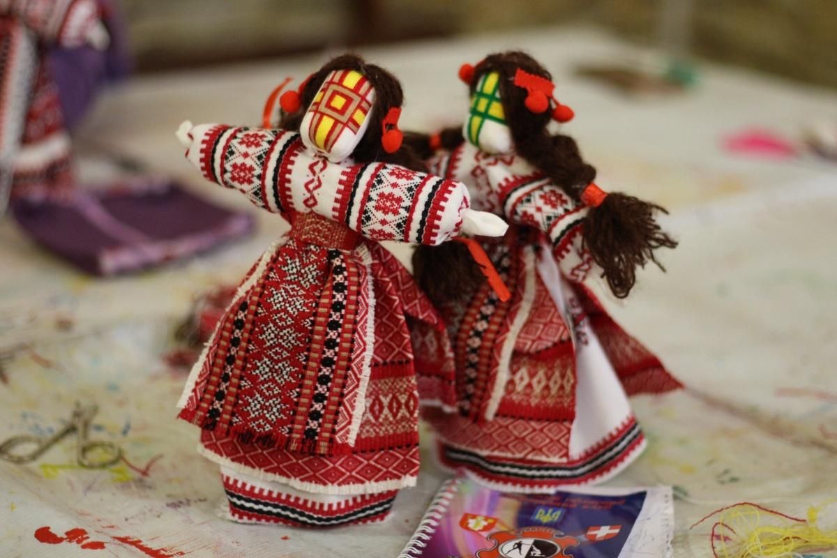 Как за несколько минут сделать настоящий украинский оберег: пошаговая инструкция Как за несколько минут сделать настоящий украинский оберег: пошаговая инструкция